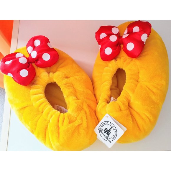 Brand New Minnie Plush Slippers for Adults - Picture 4 of 5